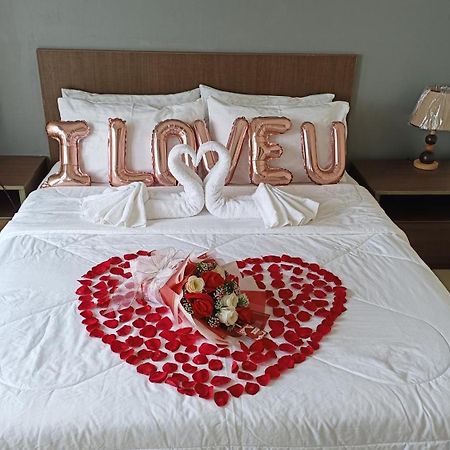 Fra Dreams @ Swiss Garden Resort Residences Kuantan Esterno foto