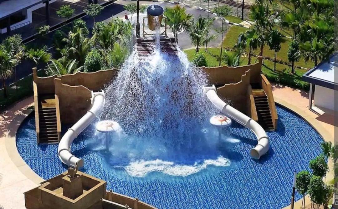 Fra Dreams @ Swiss Garden Resort Residences Kuantan Esterno foto