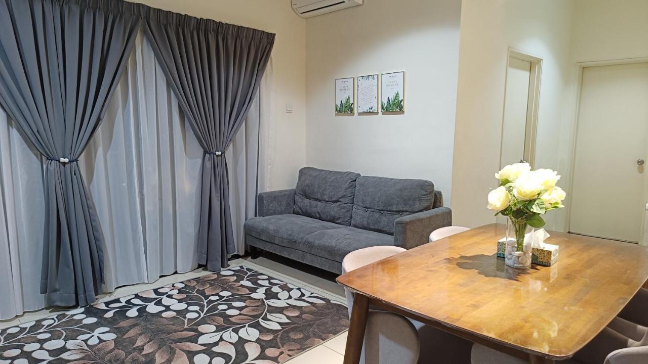 Fra Dreams @ Swiss Garden Resort Residences Kuantan Esterno foto