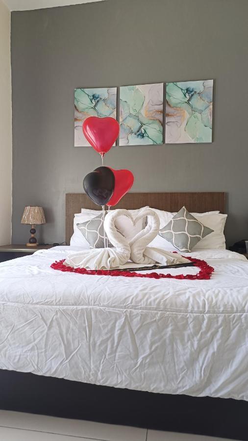 Fra Dreams @ Swiss Garden Resort Residences Kuantan Esterno foto