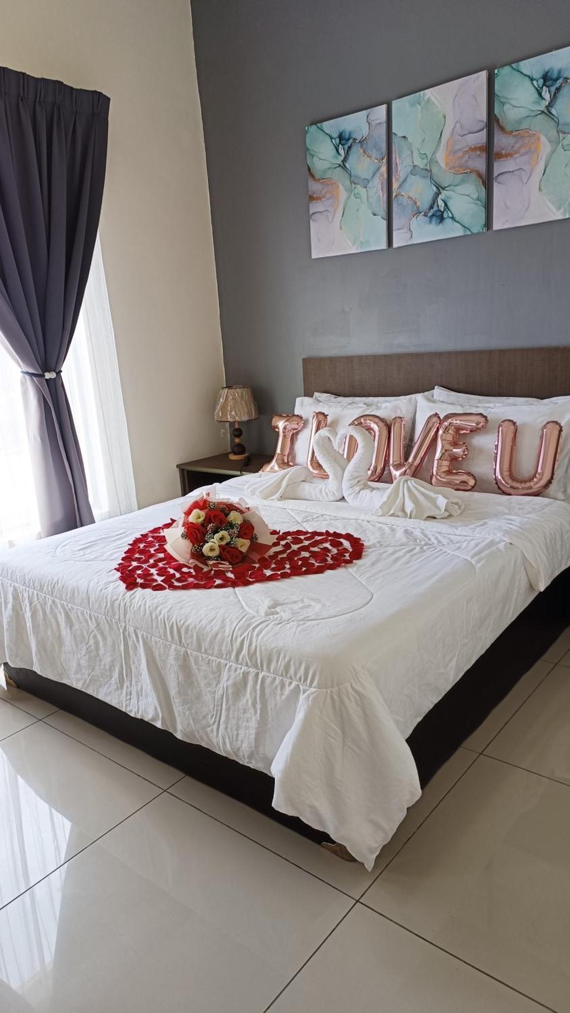 Fra Dreams @ Swiss Garden Resort Residences Kuantan Esterno foto